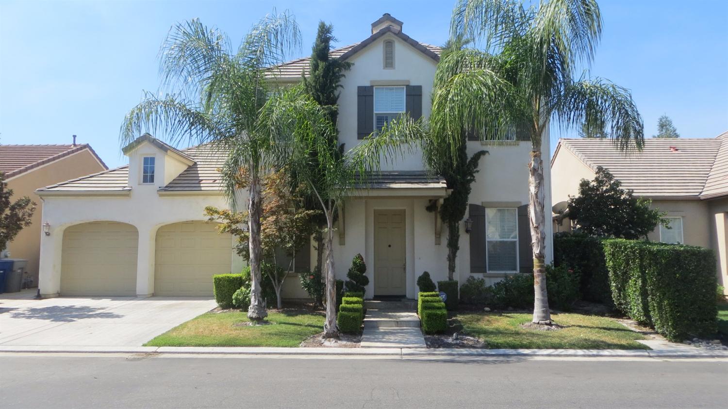 52 W Serena Ave, Clovis, CA 93619 photo 1