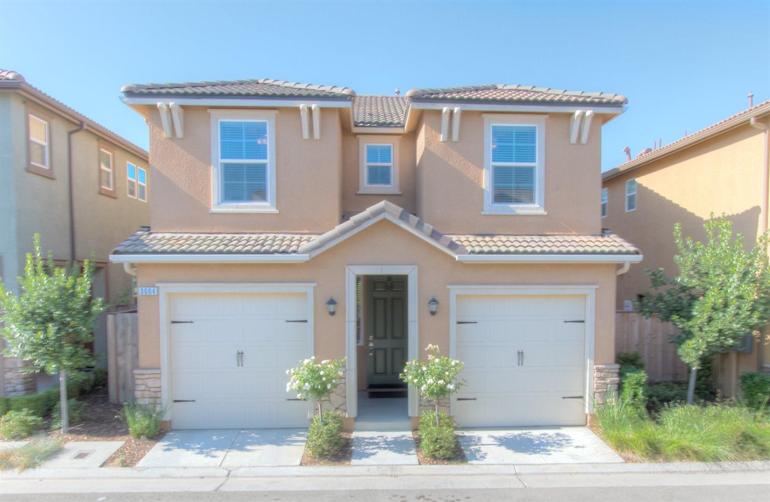3664 Richmond Ave, Clovis, CA 93619 photo 1