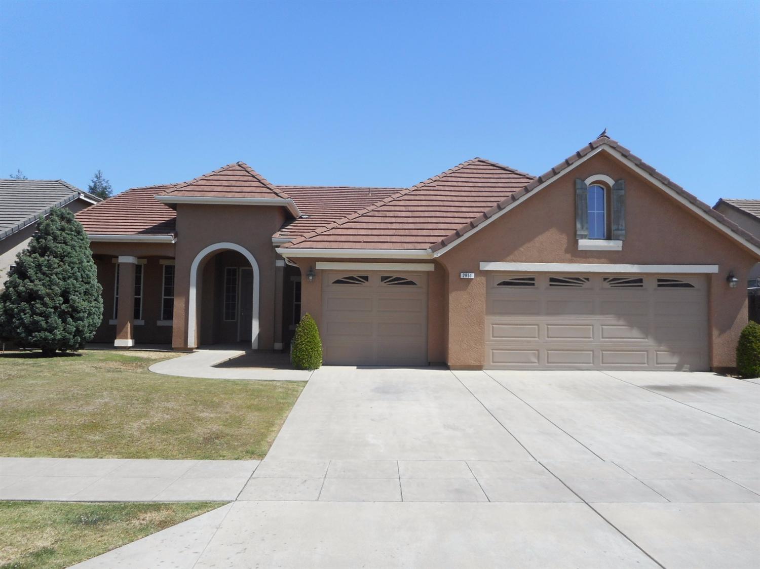 2951 Morris Ave, Clovis, CA 93611 photo 1
