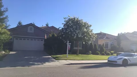 2640 Goshen Ave, Clovis, CA 93611 photo 1