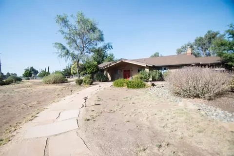 6267 N Indianola Ave, Clovis, CA 93619 photo 1