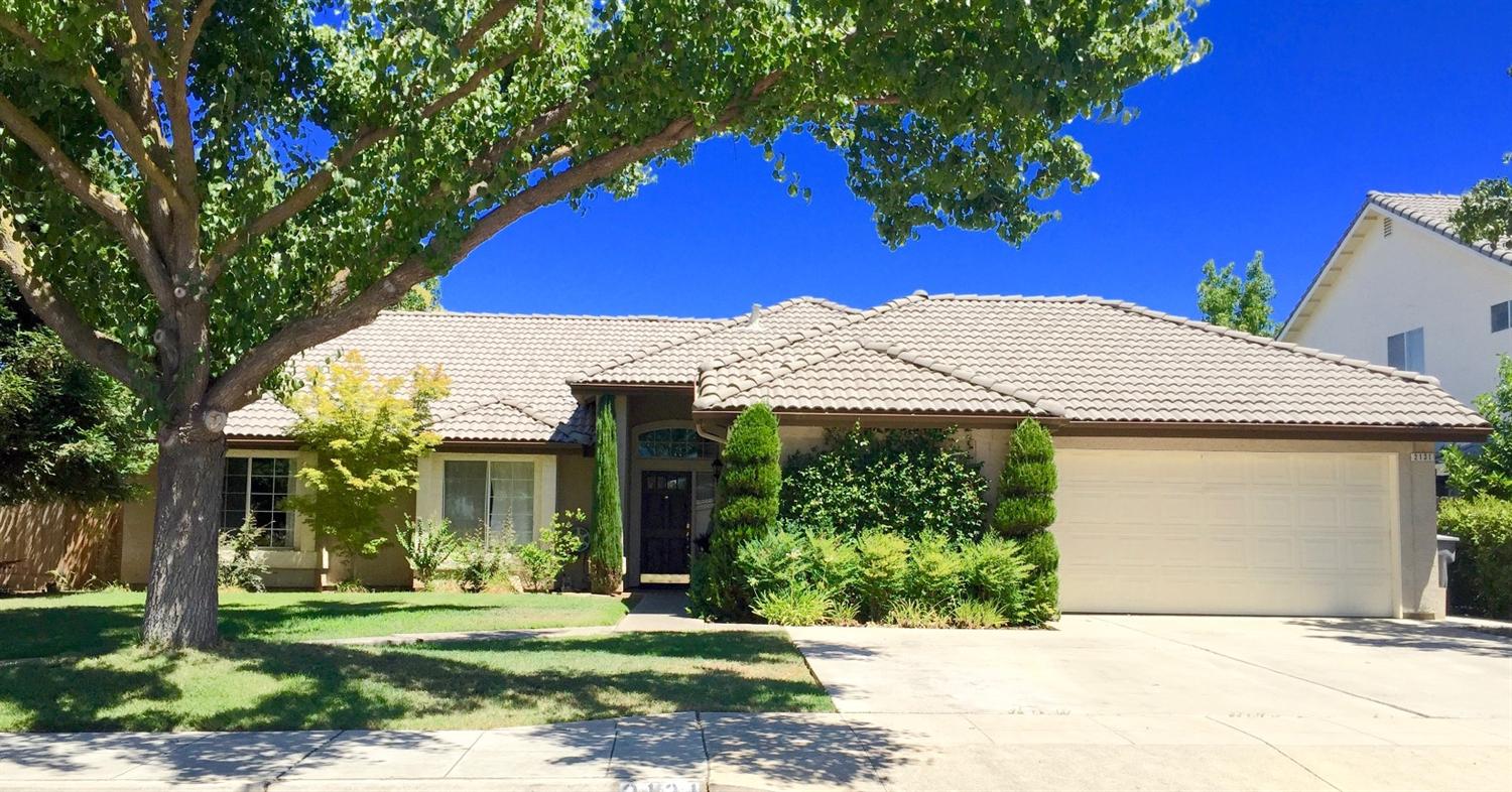 2131 Decatur Ave, Clovis, CA 93611 photo 1