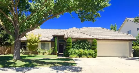 2131 Decatur Ave, Clovis, CA 93611 photo 1