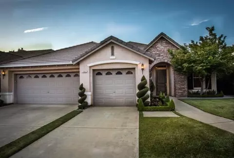 1861 Serena Ave, Clovis, CA 93619 photo 1