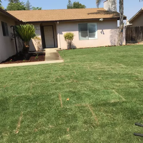 2852 Fowler Ave, Clovis, CA 93611 photo 1