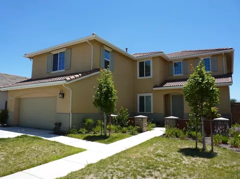 3358 Poe Ave, Clovis, CA 93619 photo 1