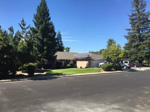 2185 Sterling Ave, Sanger, CA 93657 photo 1