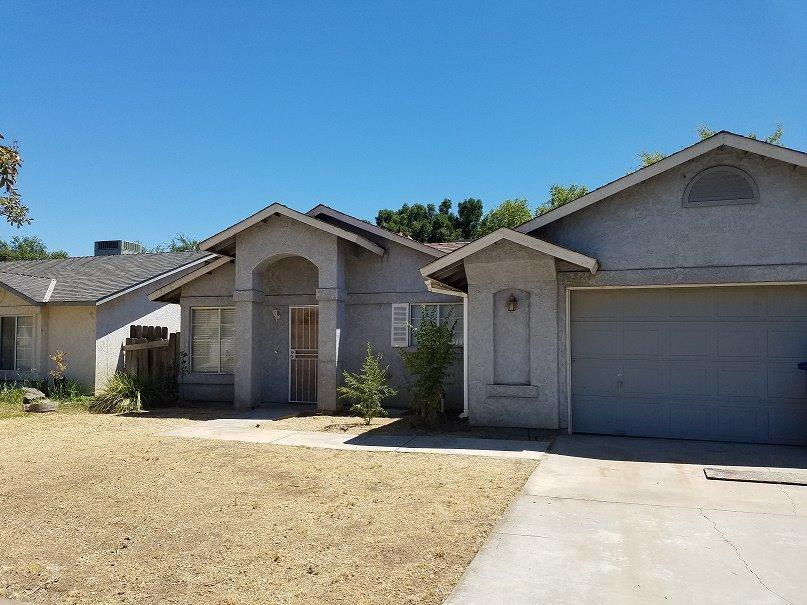 342 Helena Way, Madera, CA 93637 photo 1