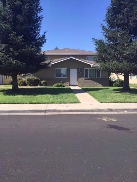 451 W Santa Ana Ave #2, Clovis, CA 93612 photo 1