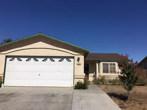 1371 Toluca Way, Madera, CA 93638 photo 1