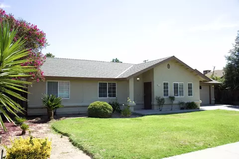 421 S 6th St, Fowler, CA 93625 photo 1
