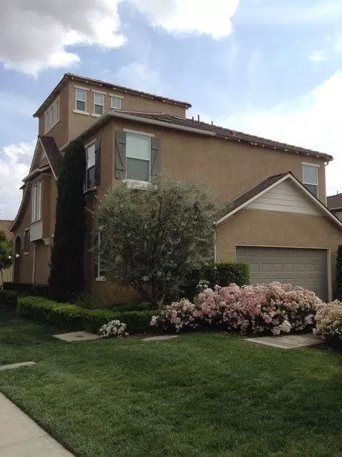 1716 N Dutch Ave, Clovis, CA 93619 photo 1