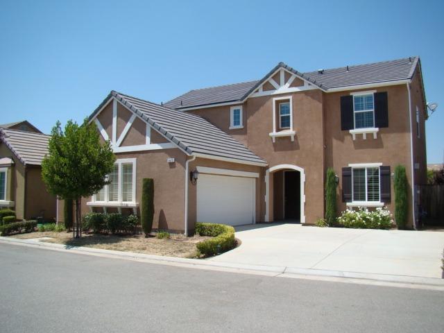 3875 Chessa Ln, Clovis, CA 93619 photo 1
