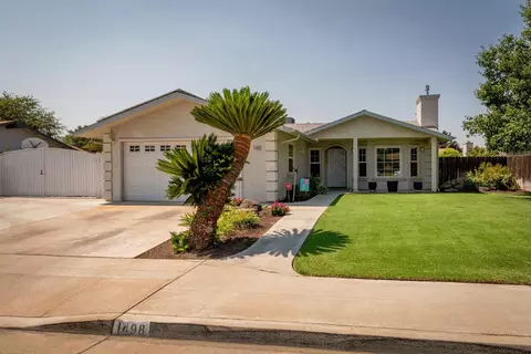 1498 Ashcroft Ave, Clovis, CA 93611 photo 1