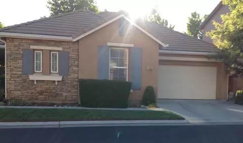 1864 N Larose, Clovis, CA 93619 photo 1