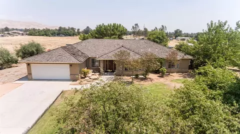 11180 N Stanford Ave, Clovis, CA 93619 photo 1