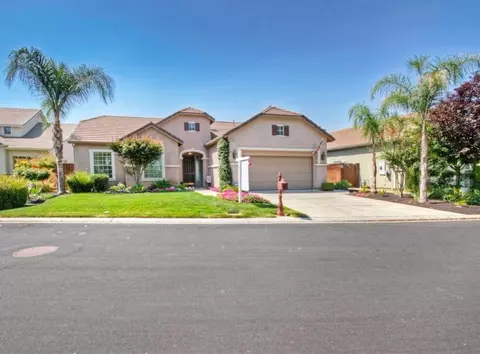 4859 N Windward Way, Clovis, CA 93619 photo 1