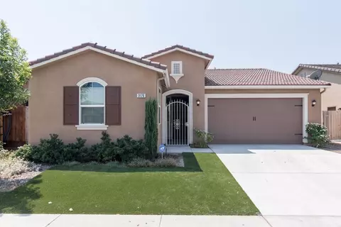 3176 Browning Ave, Clovis, CA 93619 photo 1