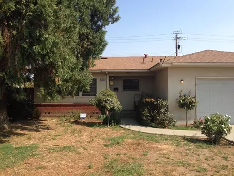 1328 Mill St, Selma, CA 93662 photo 1