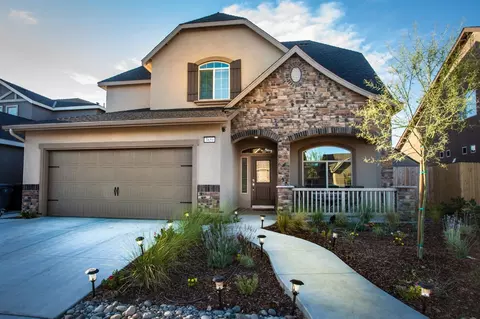 3859 Duncan Ave, Clovis, CA 93619 photo 1