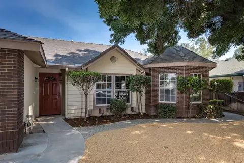 172 Grace Ct, Lemoore, CA 93245 photo 1
