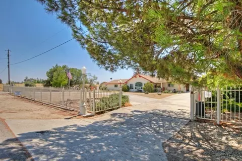 36228 Kenneth Ave, Madera, CA 93636 photo 1