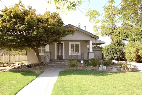 720 E Dennett Ave, Fresno, CA 93728 photo 1