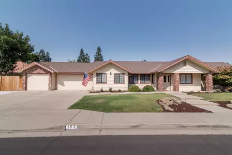 152 Cindy Ave, Clovis, CA 93612 photo 1