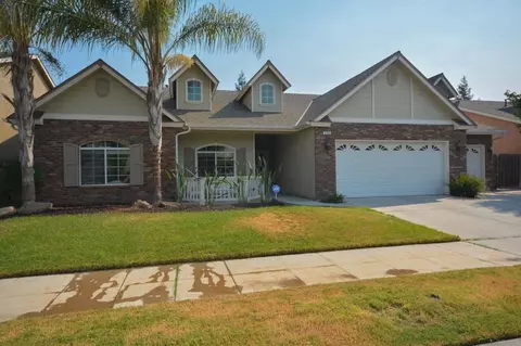 330 Trenton Ave, Clovis, CA 93619 photo 1