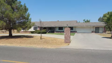 28293 Arizona, Madera, CA 93637 photo 1