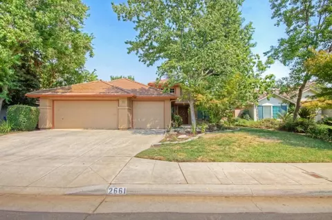 2661 Fremont Ave, Clovis, CA 93611 photo 1