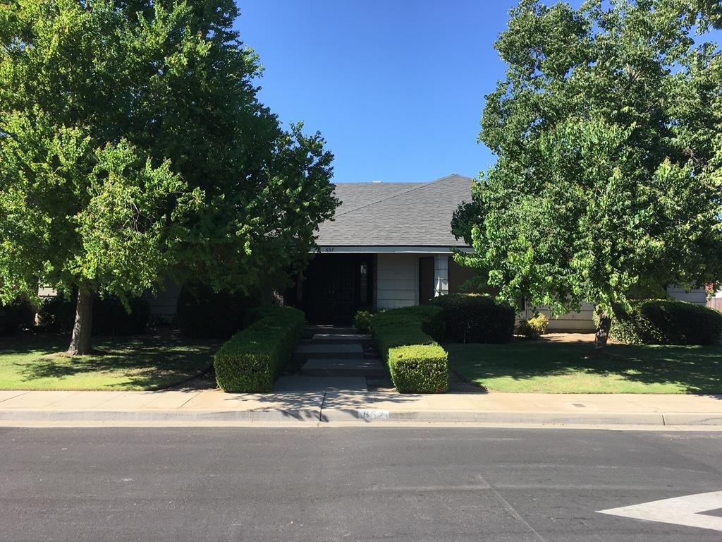 657 W Escalon Ave, Clovis, CA 93612 photo 1