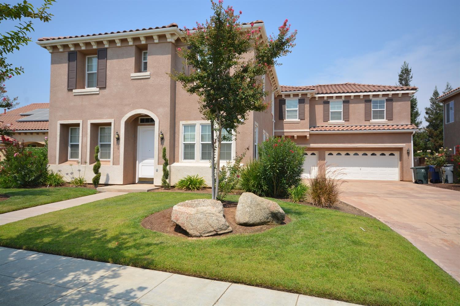 3243 Everglade Ave, Clovis, CA 93619 photo 1
