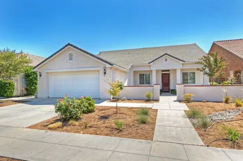 3338 Powers Ave, Clovis, CA 93619 photo 1