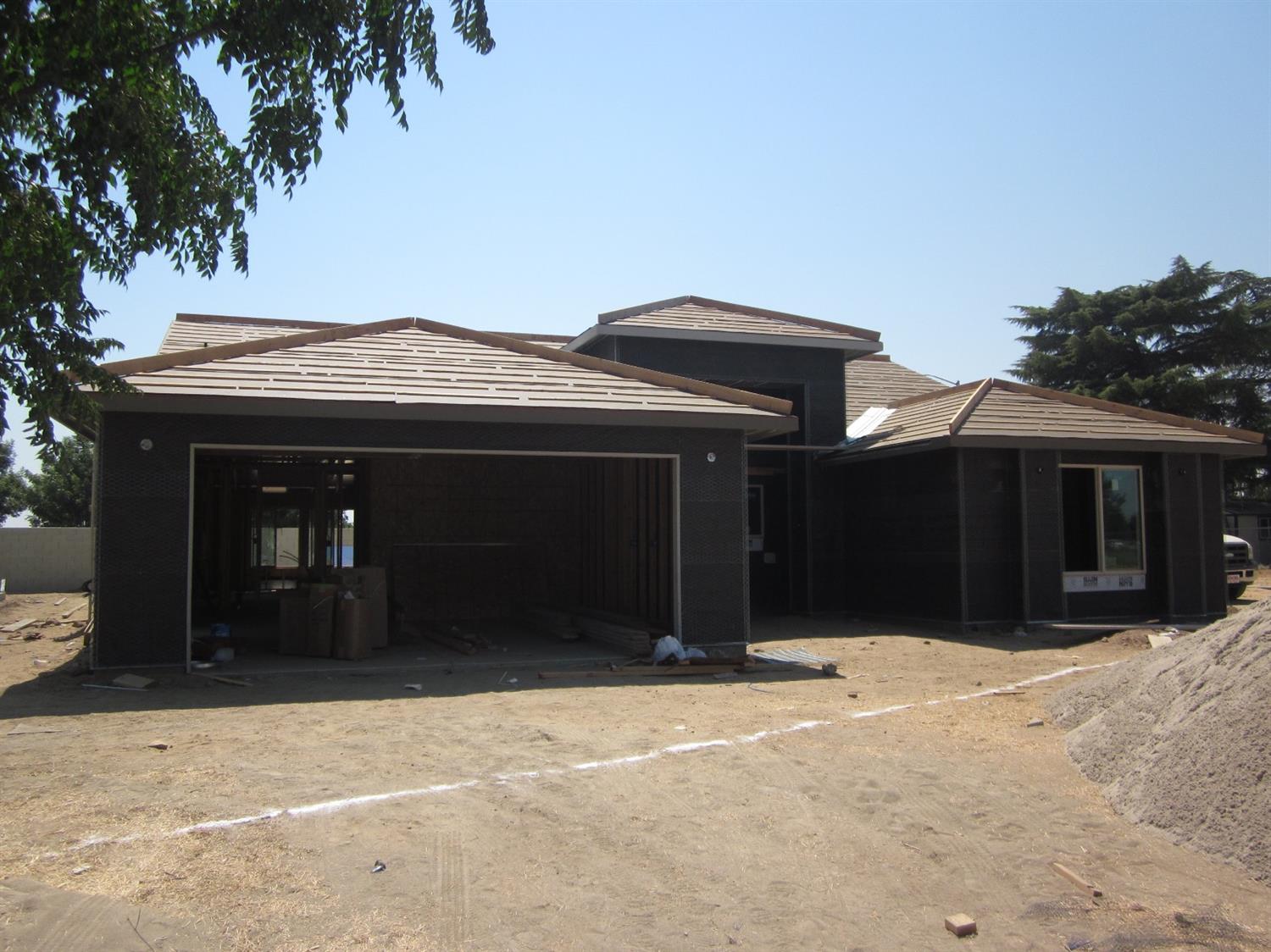 1194 Ardilla Dr, Madera, CA 93638 photo 1