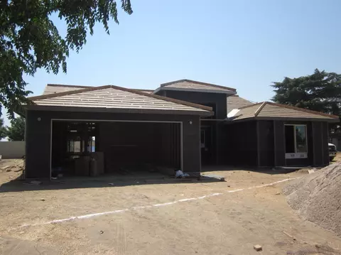 1194 Ardilla Dr, Madera, CA 93638 photo 1
