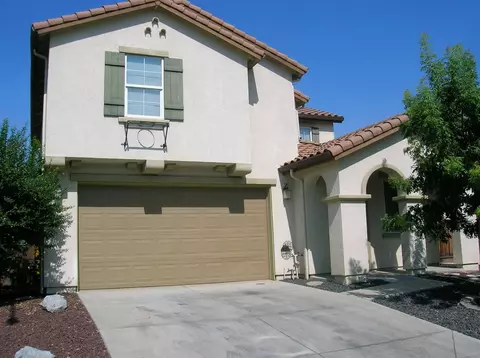 987 Papaya St, Madera, CA 93638 photo 1