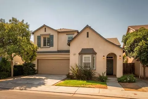 648 W Fontaine Ln, Clovis, CA 93619 photo 1