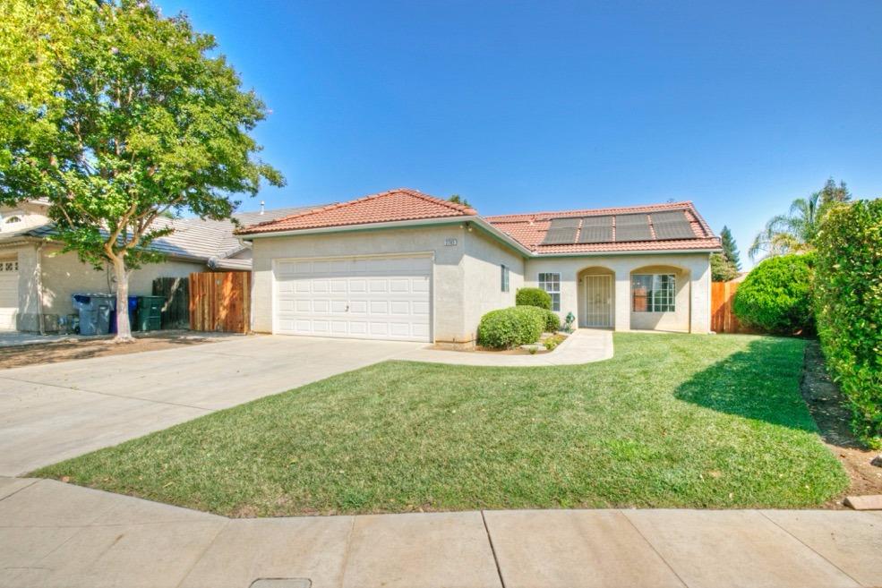 2765 Roberts Ave, Clovis, CA 93611 photo 1