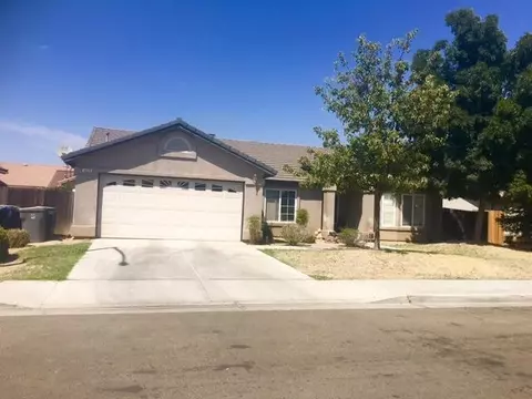 3029 Plumas St, Madera, CA 93637 photo 1