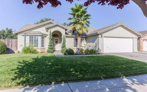 364 Timberline Dr, Madera, CA 93637 photo 1