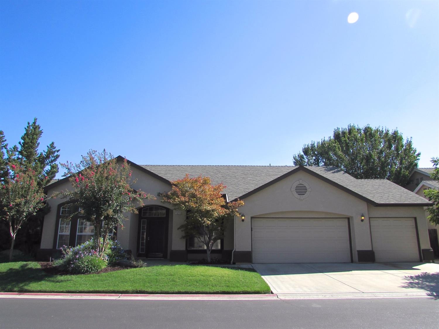 1814 Rialto Ct, Clovis, CA 93611 photo 1