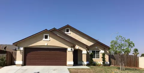 1994 Eagle Dr, Madera, CA 93638 photo 1