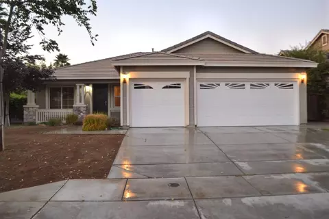 536 Plum Ct, Chowchilla, CA 93610 photo 1