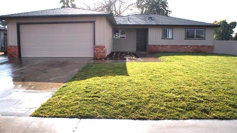 1604 Griffith Ave, Clovis, CA 93611 photo 1