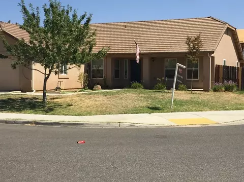 1427 Alexis Way, Madera, CA 93637 photo 1