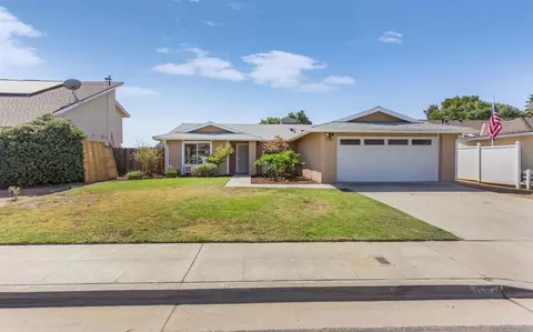 1582 Morris Ave, Clovis, CA 93611 photo 1