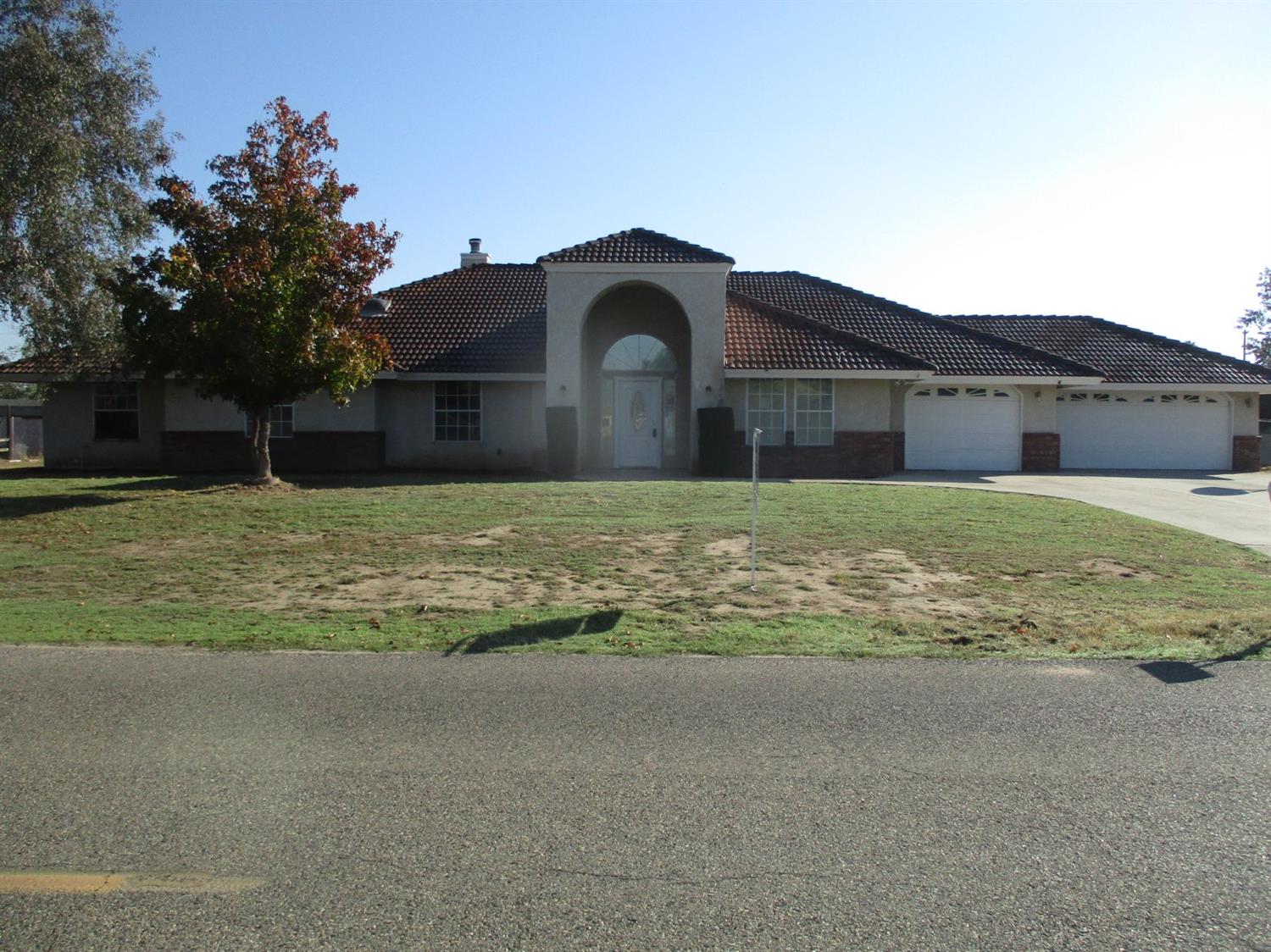 12731 Mesa Dr, Madera, CA 93636 photo 1