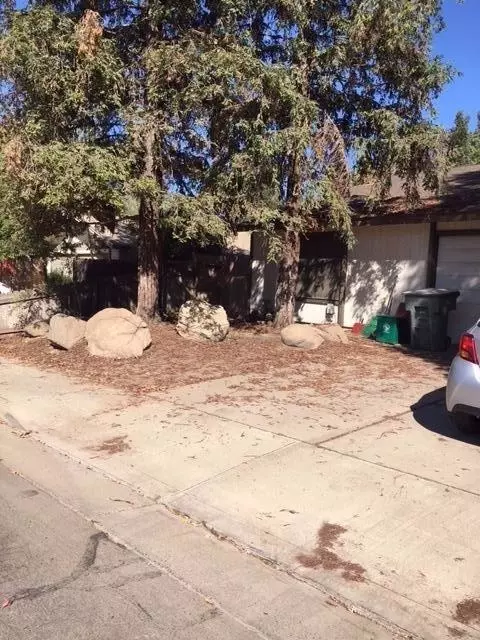 1565 Purvis Ave, Clovis, CA 93611 photo 1