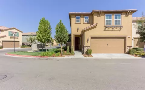 3615 Richmond Ave, Clovis, CA 93619 photo 1
